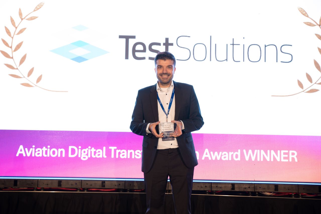 Vittorio Monteiro erhält den Aviation Digital Transformation Award