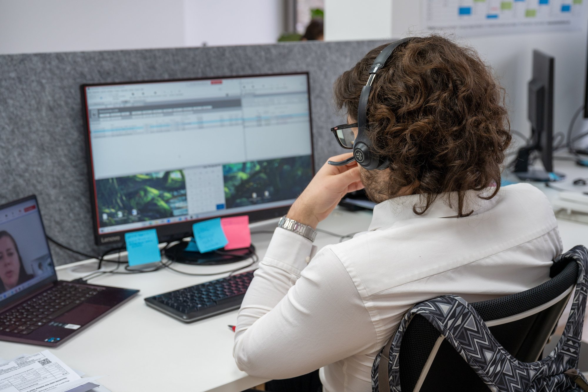 Security testers talking to customers