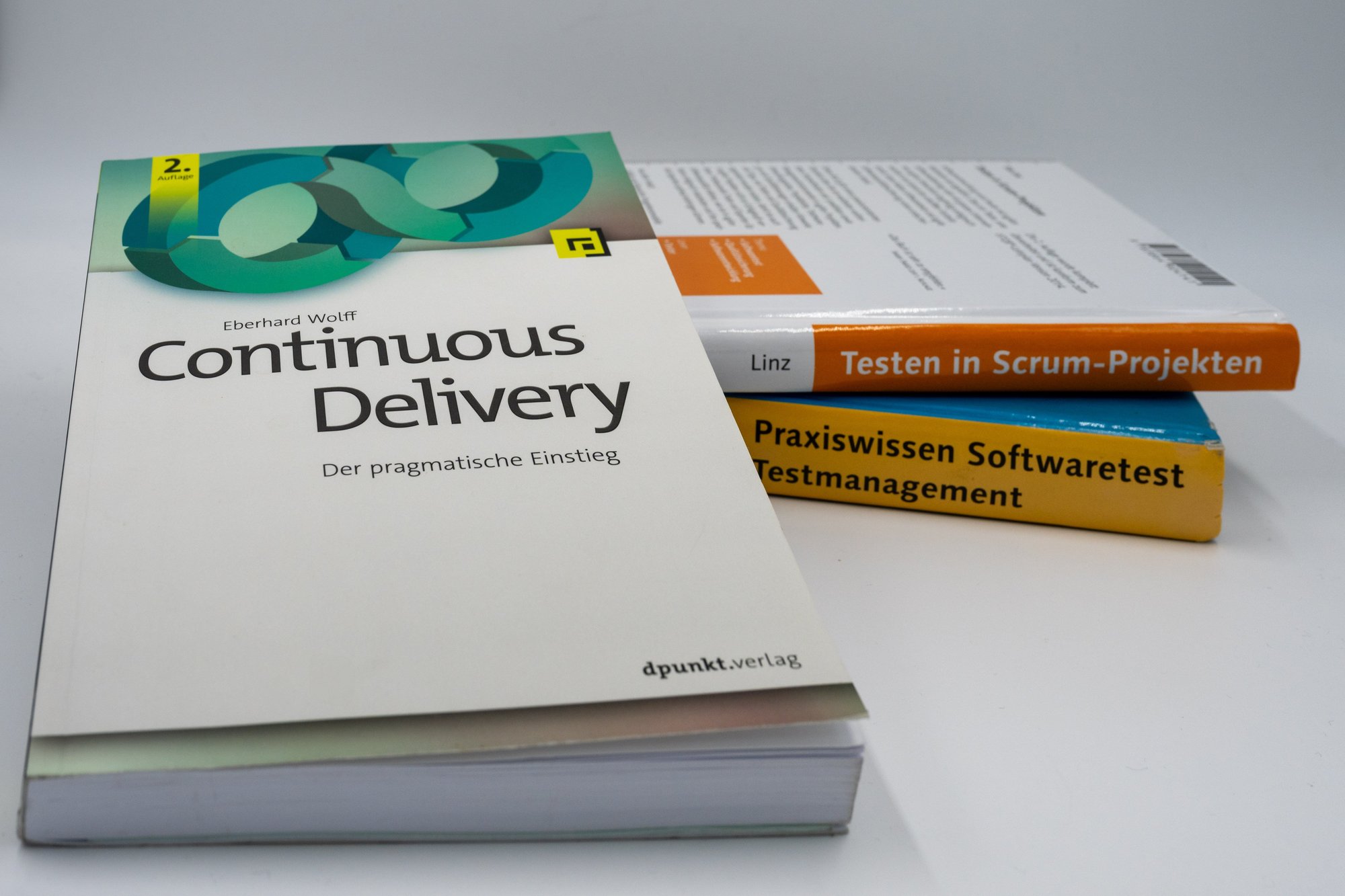 Books on continuous delivery and testing in Scrum projects